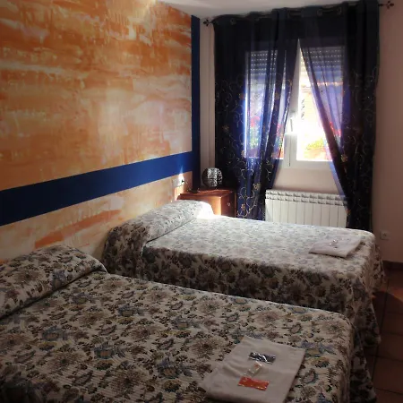호텔 Hotel Redecilla Del Camino *