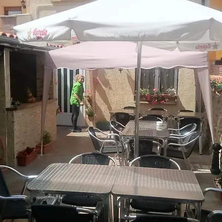 Hotel Redecilla Del Camino *